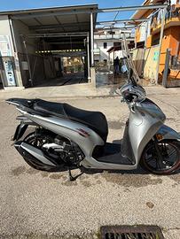 Sh350 sport anno 2023 ancora in garanzia