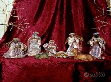 Presepe in stoffa e resina
