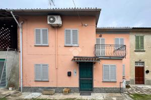 CASA DI CORTE A PORTALBERA