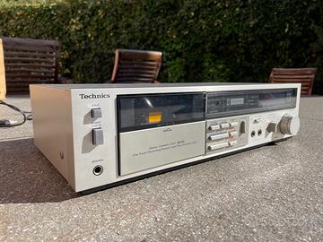 Technics stereo cassette Deck M216
