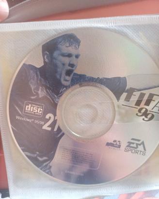 Videogioco Pc vintage Fifa 99, in buono stato