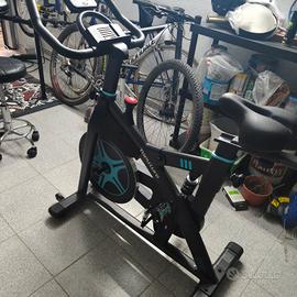 cyclette Toputure  ammortizzata  volano 15 kg
