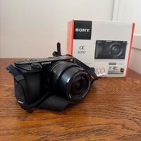 Sony a6000 + 16-50 mm F3.5-5.6