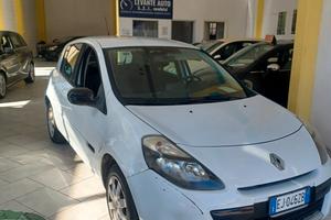 NEOPATENTATI CLIO 1.2 AFFIDABILE GARANZIA 12 MESI