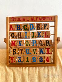 Pallottoliere in legno “Studia l’alfabeto”