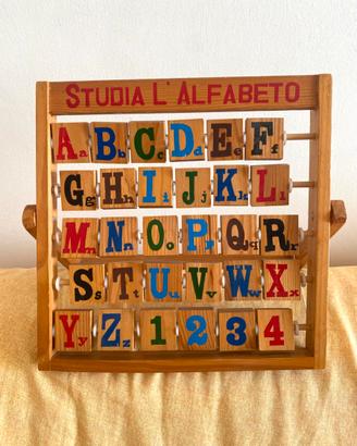 Pallottoliere in legno “Studia l’alfabeto”