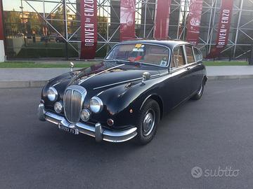 Jaguar Daimler V8
