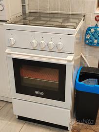 cucina a gas 4 fuochi Delonghi