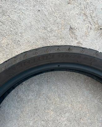 Gomme 1250