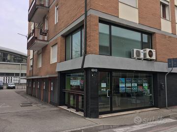 Negozio o ufficio zona San Carlo