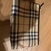 Pochette burberry originale