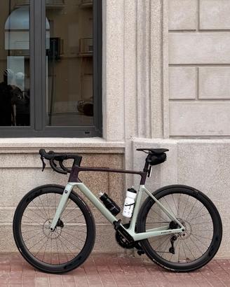 Bici da strada:FOCUS IZALCO MAX 8.8 2025
