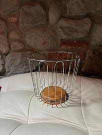 Portagrumi in accoaio con base in legno