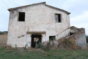 Casale e terreno