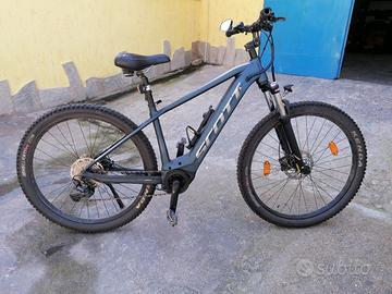mountain bike elettrica scott