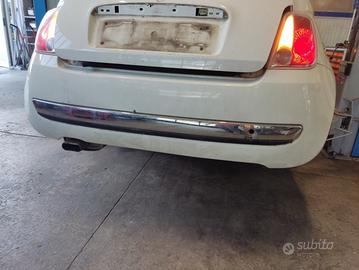 Paraurti posteriore FIAT 500 del 2011