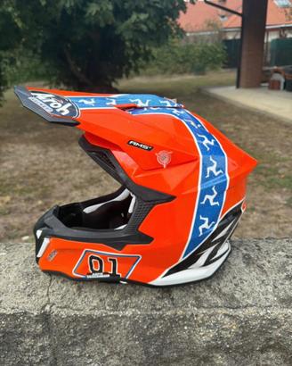 Casco Airoh hazzard