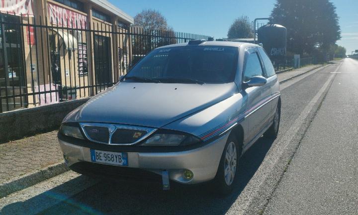lancia y martini 1.2 16v benzina 