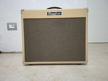 Roland Blues Cube Stage 60W Footswitch e Cover