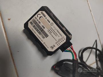 Localizzatore tracker gps per auto