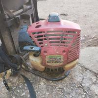 decespugliatore komatsu 