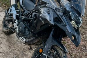 Benenelli TRK 502 X