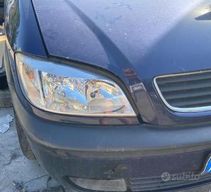 FARO ANTERIORE DESTRO OPEL Zafira A FARO ZAFIRA (9