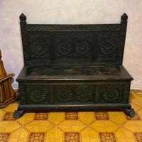 Cassapanca riproduzione del 900