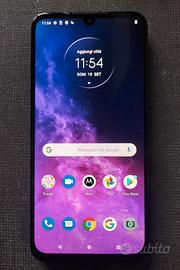 smartphon MOTOROLA One Zoom xt 2010