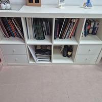 Madia libreria con cassettini