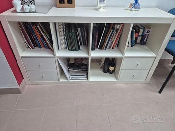 Madia libreria con cassettini