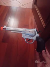 pistola giocattolo