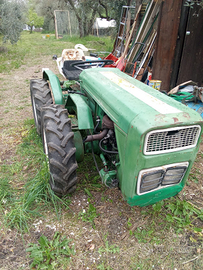 Trattore agricolo Ferrari mod 75/920