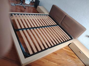 Letto matrimoniale 