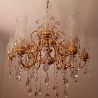 Lampadario e lettino
