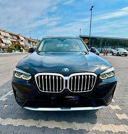 BMW X3 18d