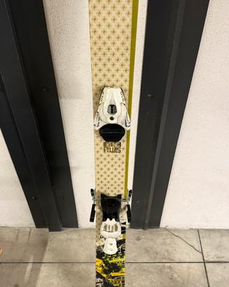 Sci all mountain