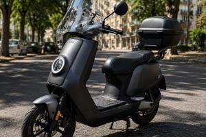 NIU NQi GTS – 10.000 km – Perfetto – Gomme Nuove