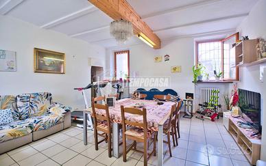 SOLUZIONE SEMI-INDIPENDENTE RISTRUTTURATA !!!