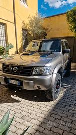 NISSAN PATROL GR61 AUTOCARRO.