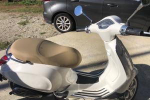 Piaggio Vespa 50 Primavera - 2016