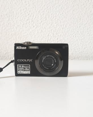 Nikon Coolpix s3000