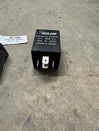 Intermittenza frecce relè mbk booster