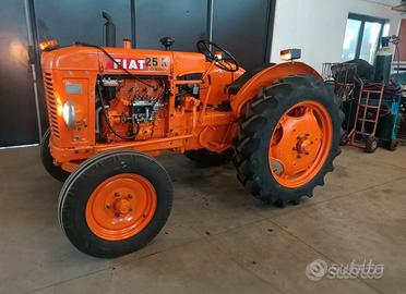 Trattore fiat 25
