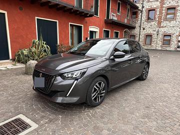 Peugeot 208 2022