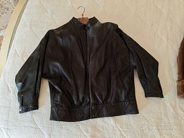 Giacca nera in vera pelle vintage