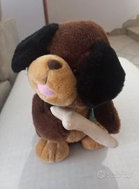 Peluche cagnolino con osso cm.26