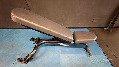 Panca orizzontale e verticale - MATRIX