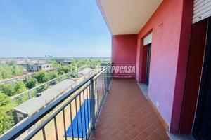 Quadrilocale con terrazzo, vista e posto auto