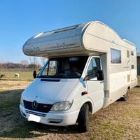 Camper Rimor Superbrig 728 Mercedes 316